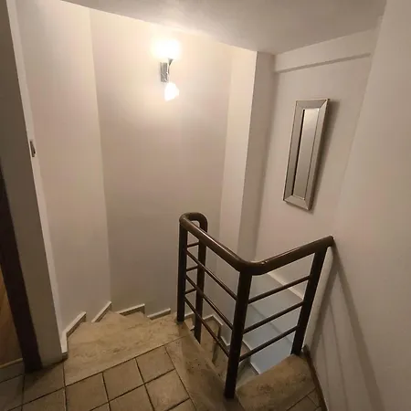 Izmir Duplex *